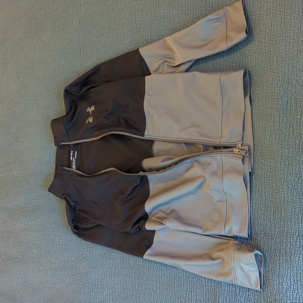 Under Armour Youth Large